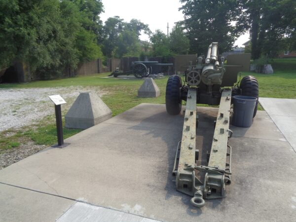 M-114, 155 MM HOWITZER WAR MEMORIAL
