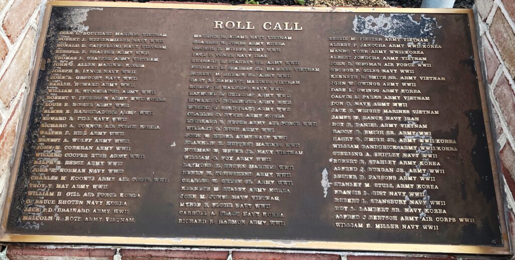 MOLLEVILLE FARM POST 467 WAR MEMORIAL PLAQUE D