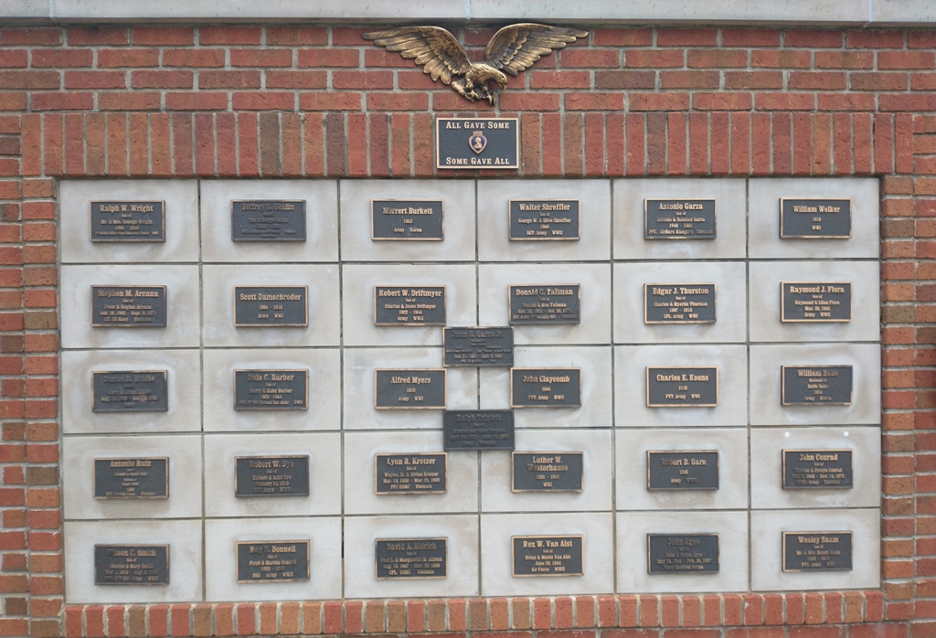 GIBSONBURG VETERANS MEMORIAL HONOR ROLL PLAQUE