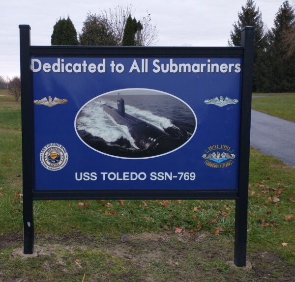 DEDICATED TO ALL SUBMARINERS USS TOLEDO SSN-769 MEMORIAL MARKER