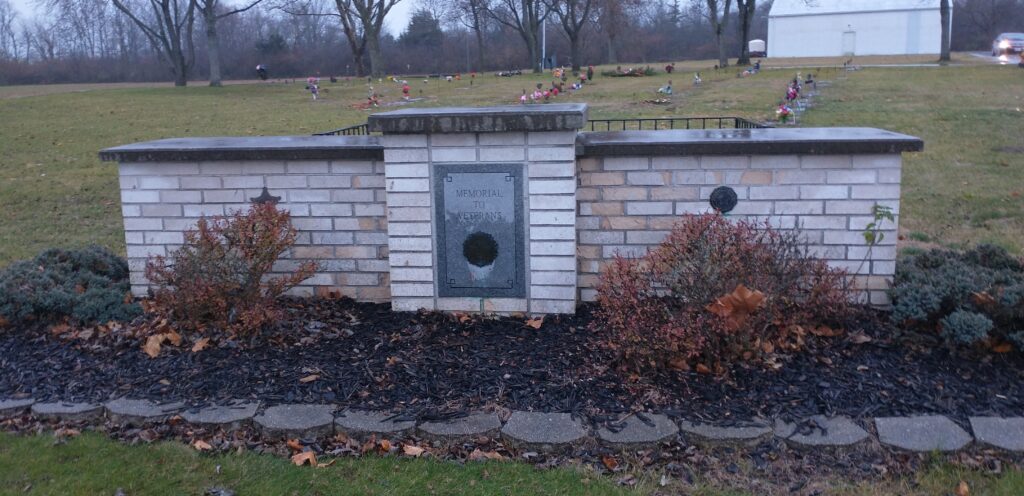 MEMORIAL TO VETERANS