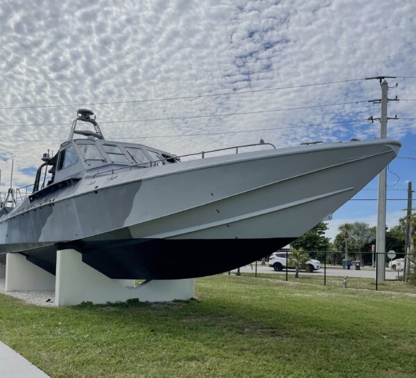 MK V SPECIAL OPERATIONS CARFT (SOF) MEMORIAL