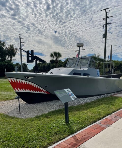 LCP(L) LANDING CRAFT PERSONNEL (LARGE) MEMORIAL