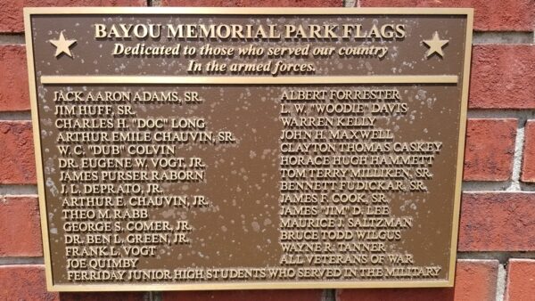 BAYOU MEMORIAL PARK FLAGS PLAQUE B