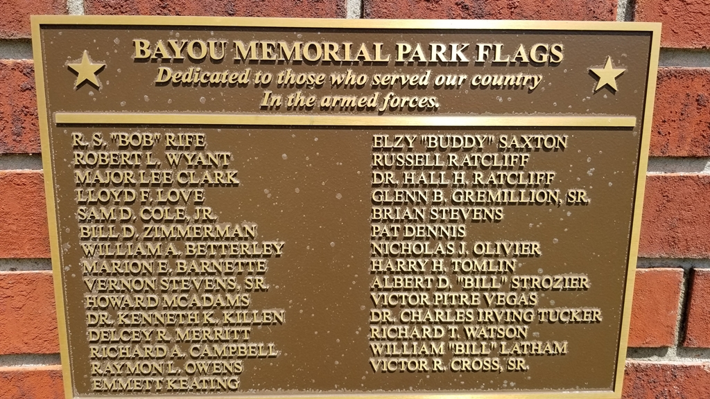 BAYOU MEMORIAL PARK FLAGS PLAQUE A