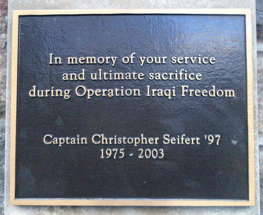 CAPTAIN CHRISTOPER SEIFERT WAR MEMORIAL PLAQUE