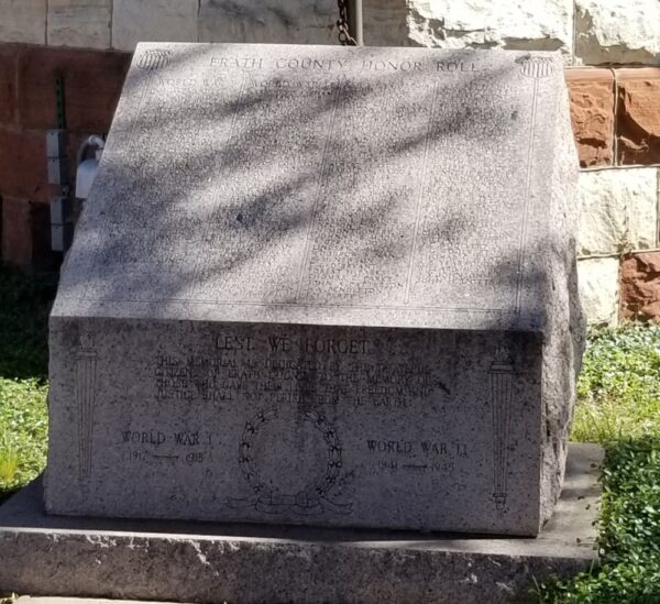 ERATH COUNTY WORLD WARS MEMORIAL