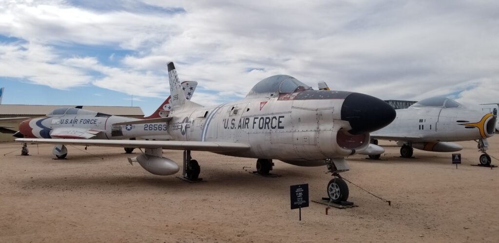 NORTH AMERICAN F-86L SABRE FIGHTER MEMORIAL AIRCRAFT