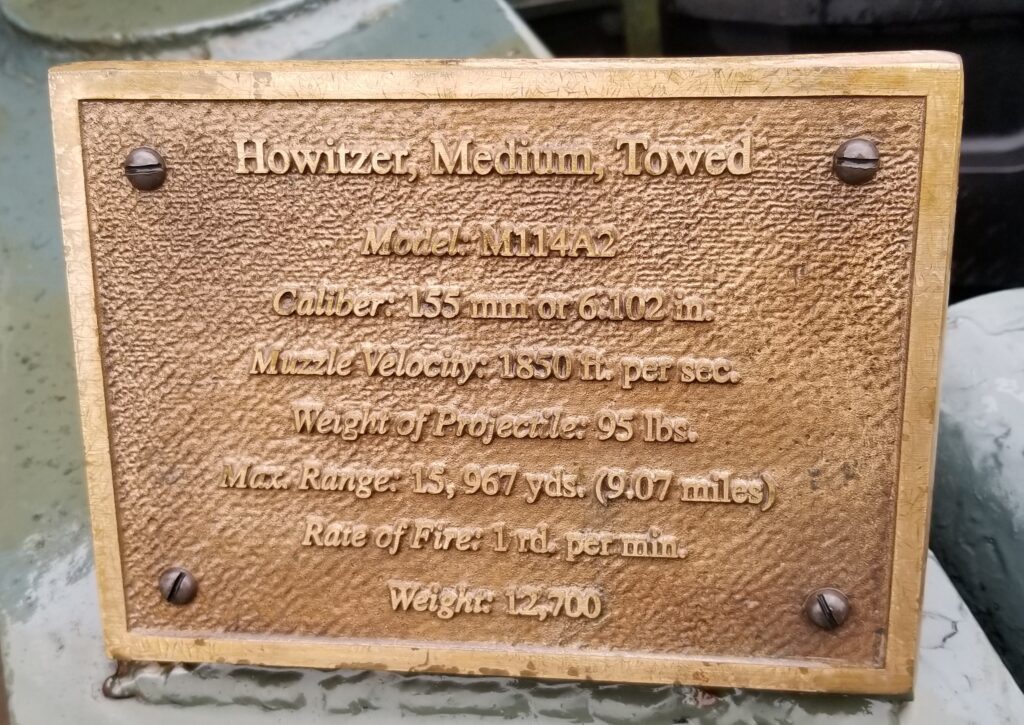 HOWITZER, MEDIUM, TOWED MEMORIAL PLAQUE
