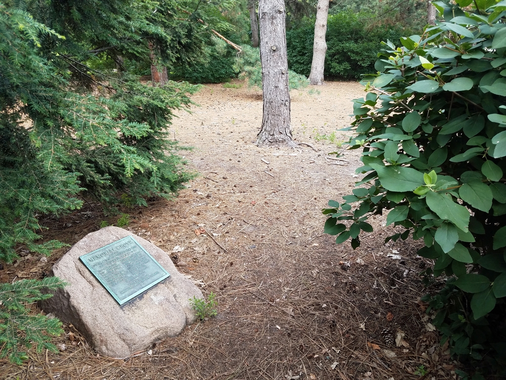COLLEGE OF AGRICULTURE MEMORIAL GROVE