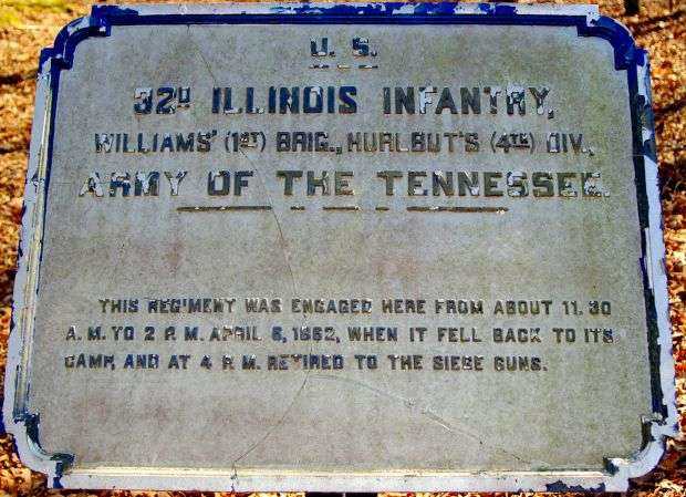 U.S. 32D ILLINOIS INFANTRY MEMORIAL PLAQUE