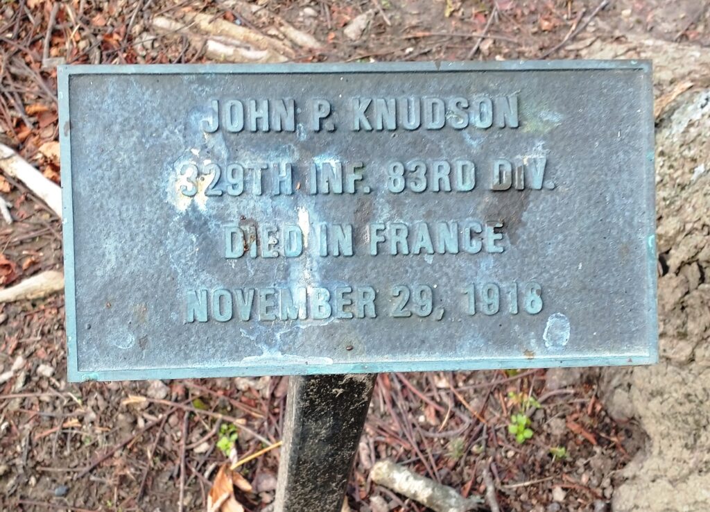 JOHN P. KNUDSON WAR MEMORIAL TREE PLAQUE