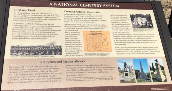 A NATIONAL CEMETERY SYSTEM WAR MEMORIAL PLAQUE JEFFERSON CITY, MO