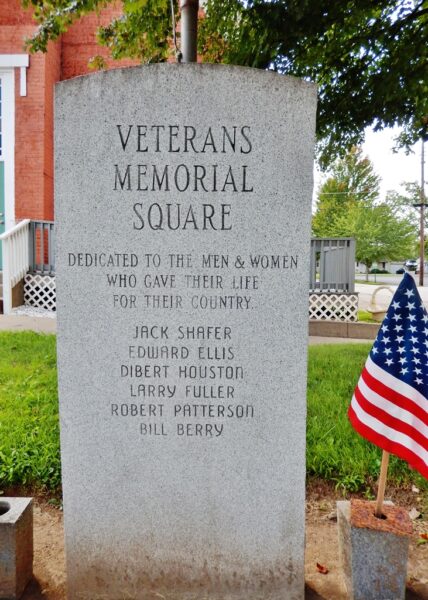 PROCTORVILLE VETERANS MEMORIAL SQUARE
