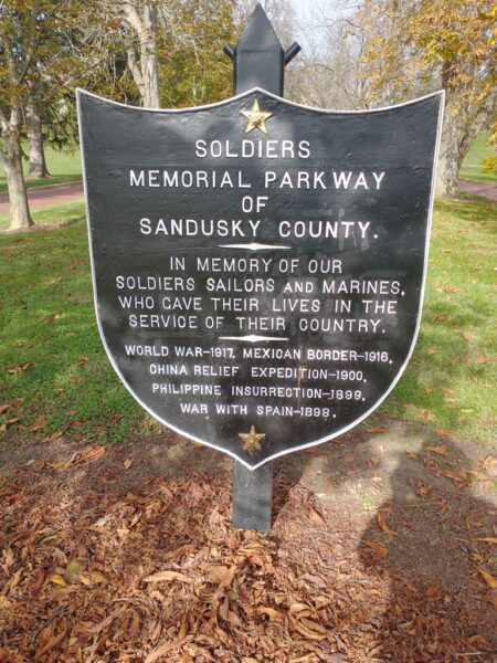 SOLDIERS MEMORIAL PARKWAY OF SANDUSKY COUNTY PLAQUE RESTORED