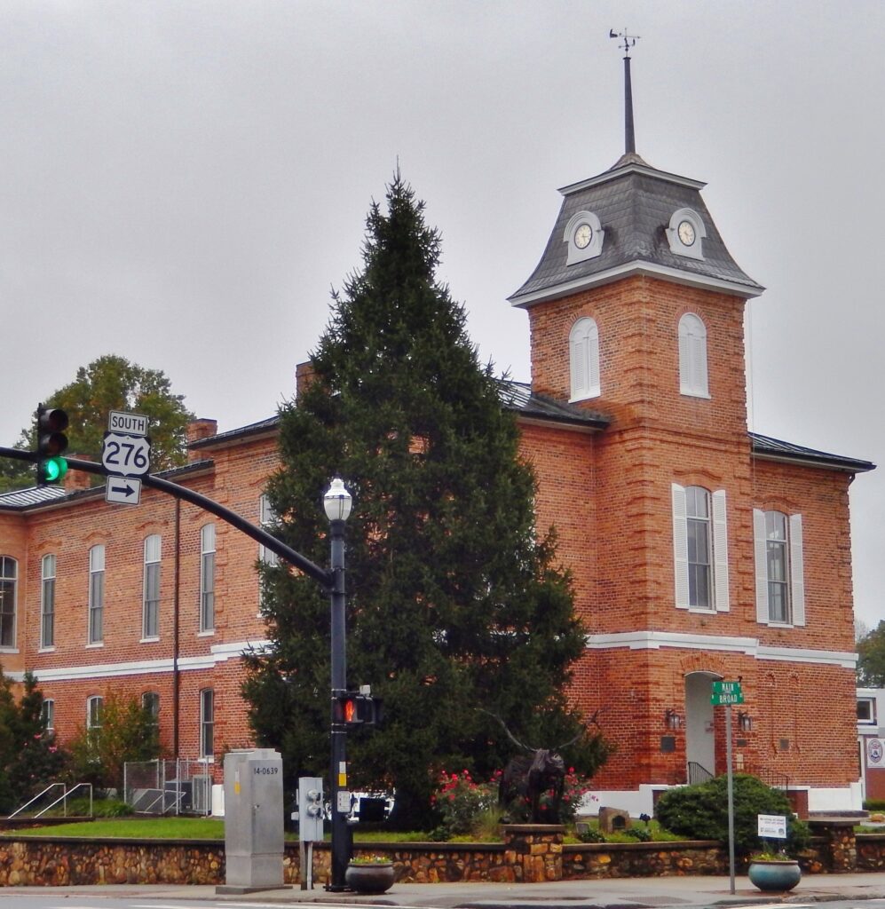 THIS TREE PLANTED IN MEMORY OF GEORGE WASHINGTON MEMORIAL