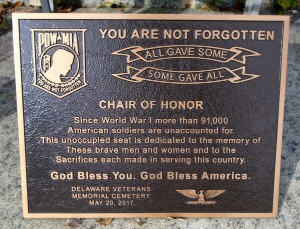 DELAWARE VETERANS MEMORIAL CEMETERY CHAIR OF HONOR PLAQUE