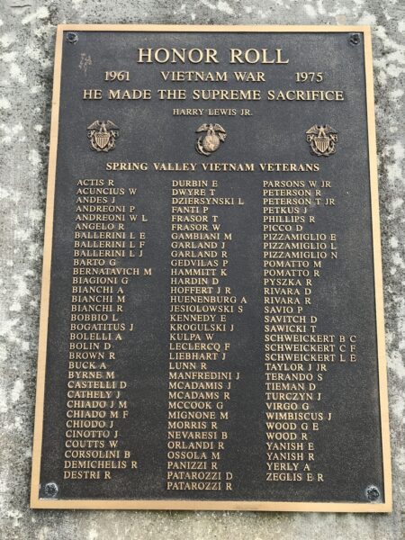SPRING VALLEYVIETNAM WAR SUPREME SACRIFICE WAR MEMORIAL PLAQUE