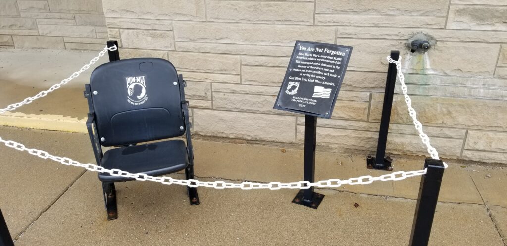 ROLLING THUNDER CHAPTER 3 ILLINOIS YOU ARE NOT FORGOTTEN MEMORIAL CHAIR