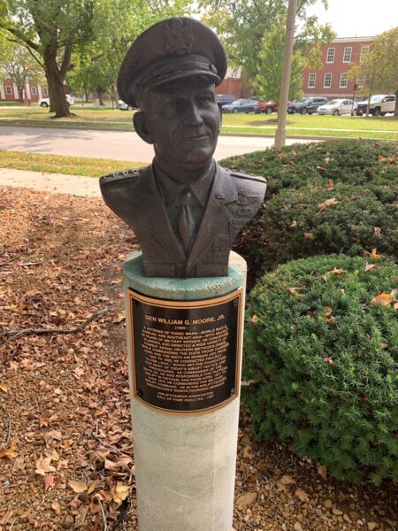 GEN WILLIAM G. MOORE JR. MEMORIAL BUST
