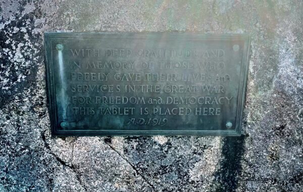 IN MEMORY OF THOSE WHO FREELY GAVE THEIR LIVES IN THE GREAT WAR MEMORIAL