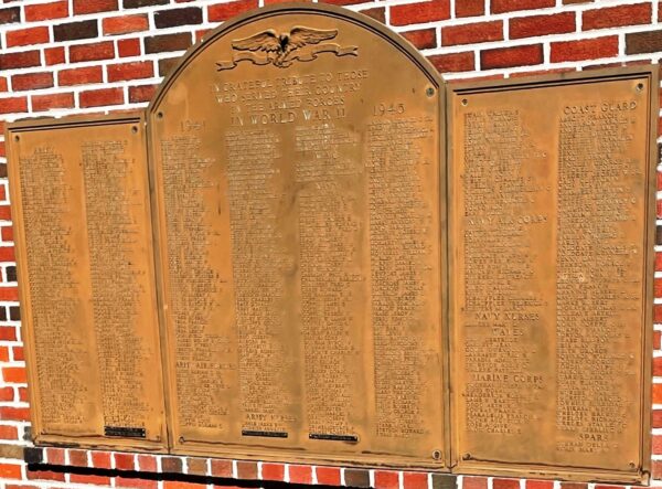NANTUCKET WAR VETERANS MEMORIAL PLAQUE B