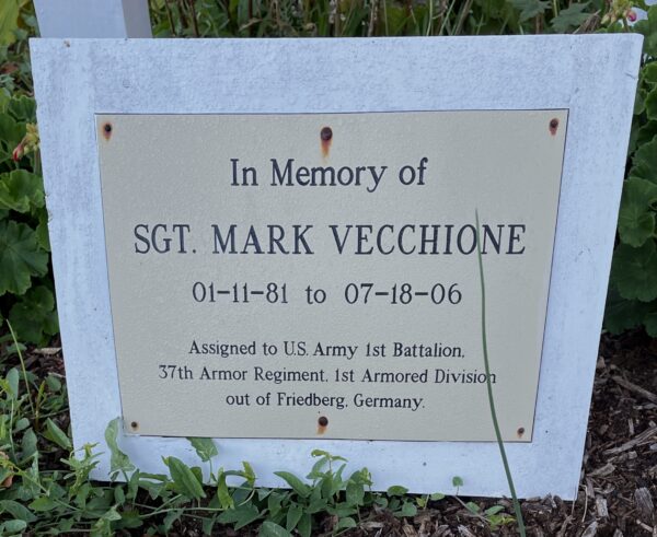 IN MEMORY OF SGT. MARK VECCHIONE WAR MEMORIAL PLAQUE
