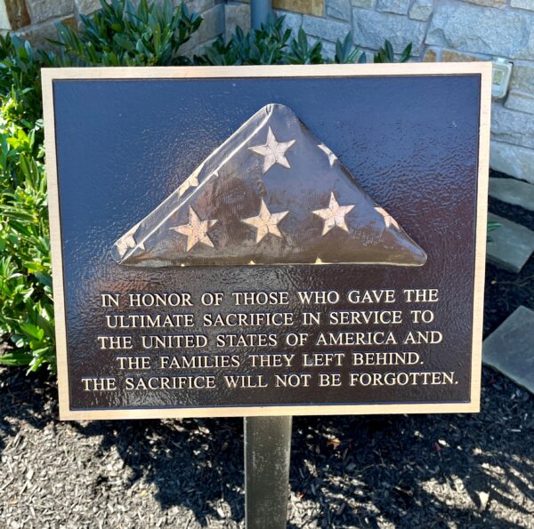 MASSACHUSETTS NATIONAL CEMETERY ULTIMATE SACRIFICE MEMORIAL PLAQUE