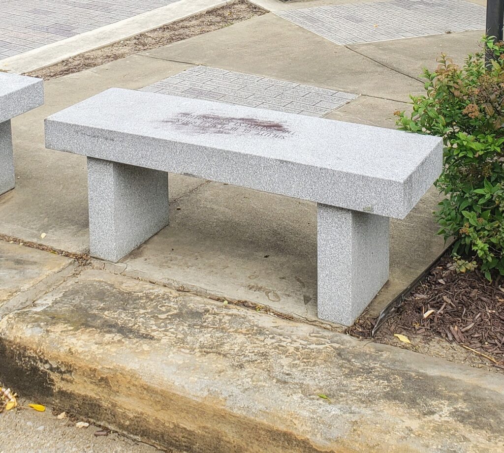 SALUTE W. W. II VETERANS MEMORIAL BENCH