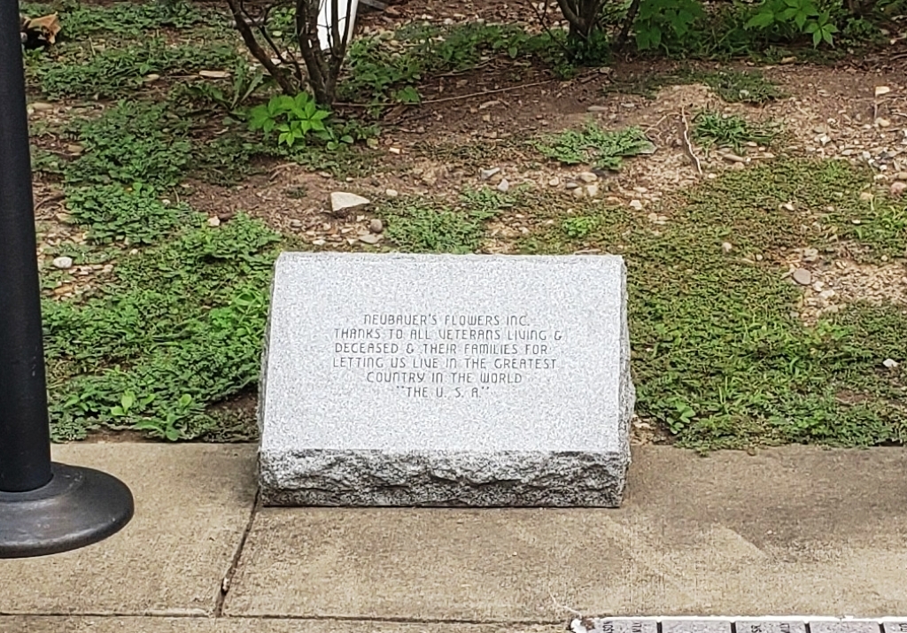 NEUBRUER’S FLOWERS ALL VETERANS MEMORIAL