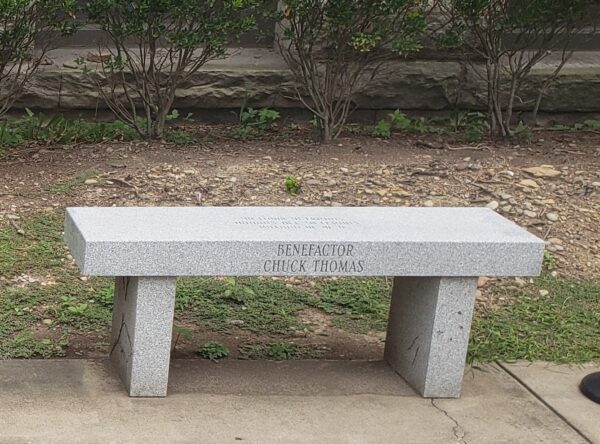 VIETNAM VETERANS HONORS ALL VETERANS MEMORIAL BENCH