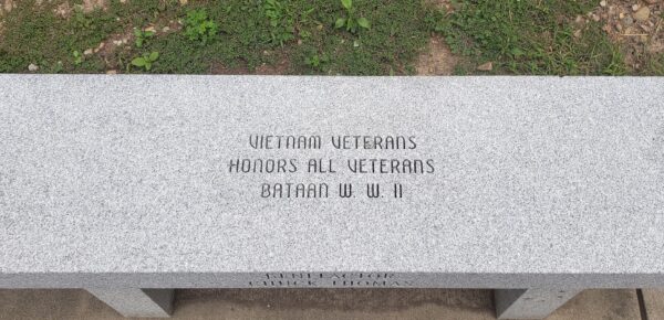 VIETNAM VETERANS HONORS ALL VETERANS MEMORIAL BENCH TOP
