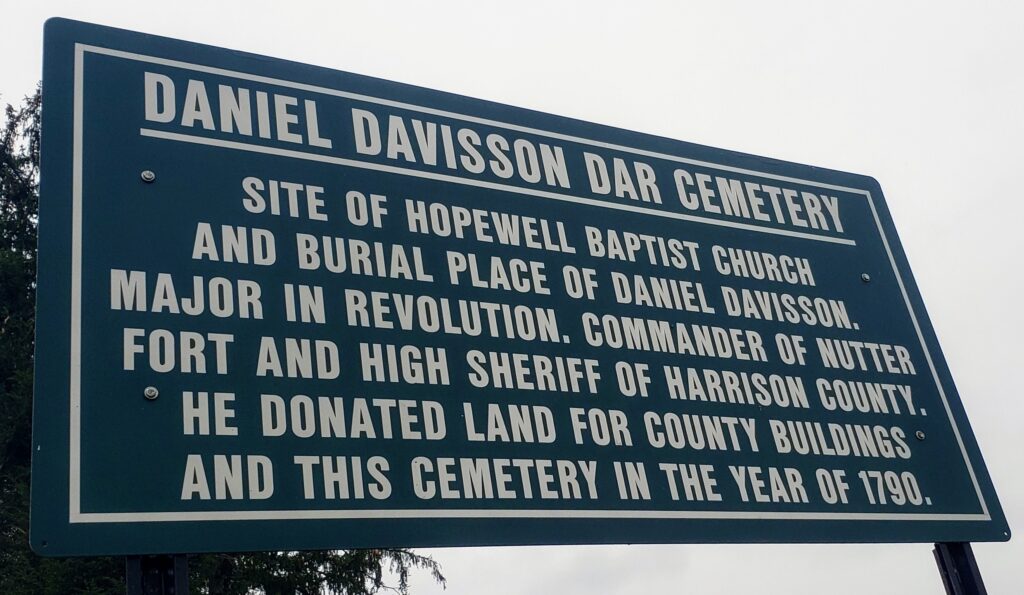 DANIEL DAVISSON DAR CEMETERY MEMORIAL MARKER