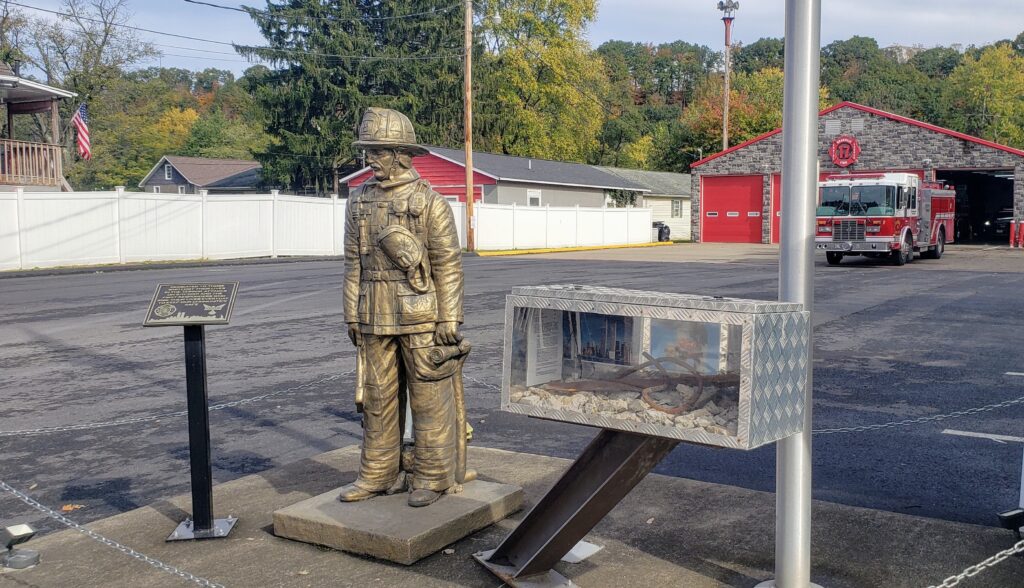 GRANVILLE 9/11 2001 WAR MEMORIAL