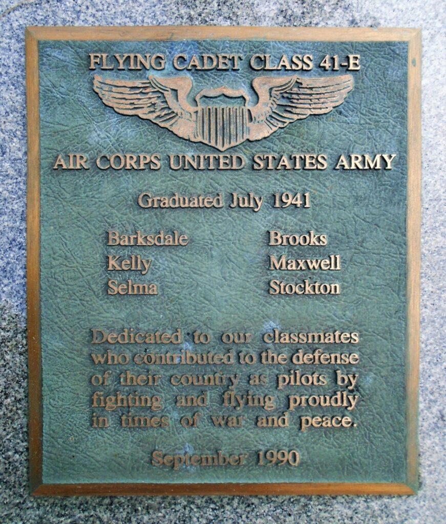FLYING CADET CLASS 41-E WAR MEMORIAL PLAQUE