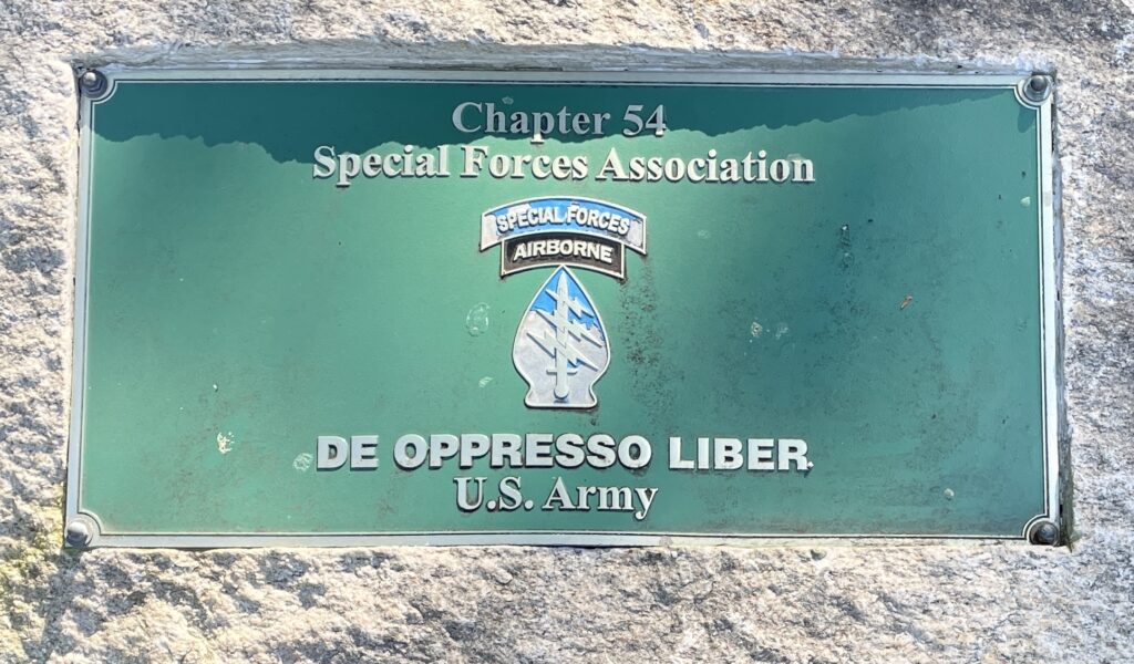 MASSACHUSETTS NATIONAL CEMETERY SPECIAL FORCES ASSOCIATION WAR MEMORIAL PLAQUE