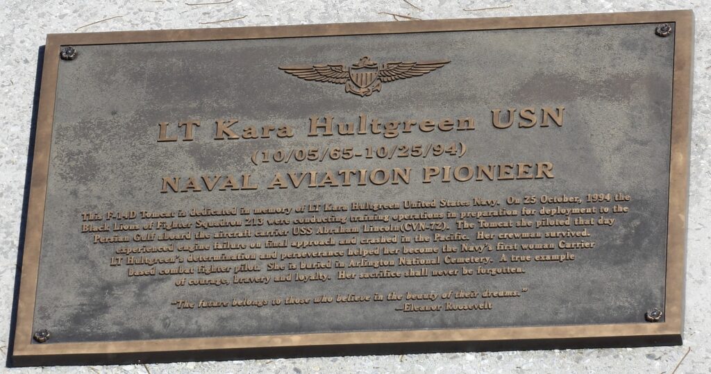 LT KARA HULTGREEN USN WAR MEMORIAL AIRCRAFT PLAQUE