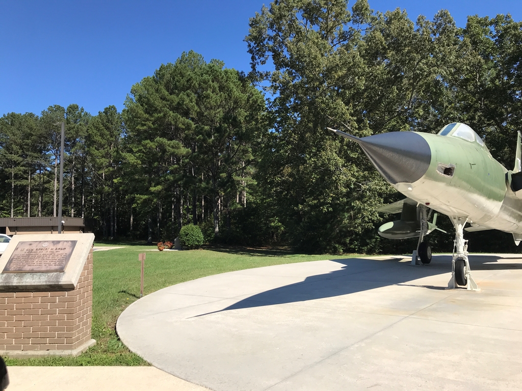 LT. GEN. ROBERT M. BOND WAR MEMORIAL AIRCRAFT