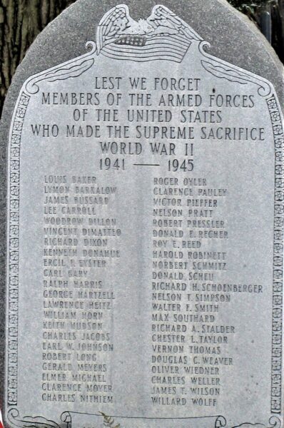 MIAMISBURG POST 165 WORLD WAR II SUPRECE SACRIFICE MEMORIAL CLOSE-UP