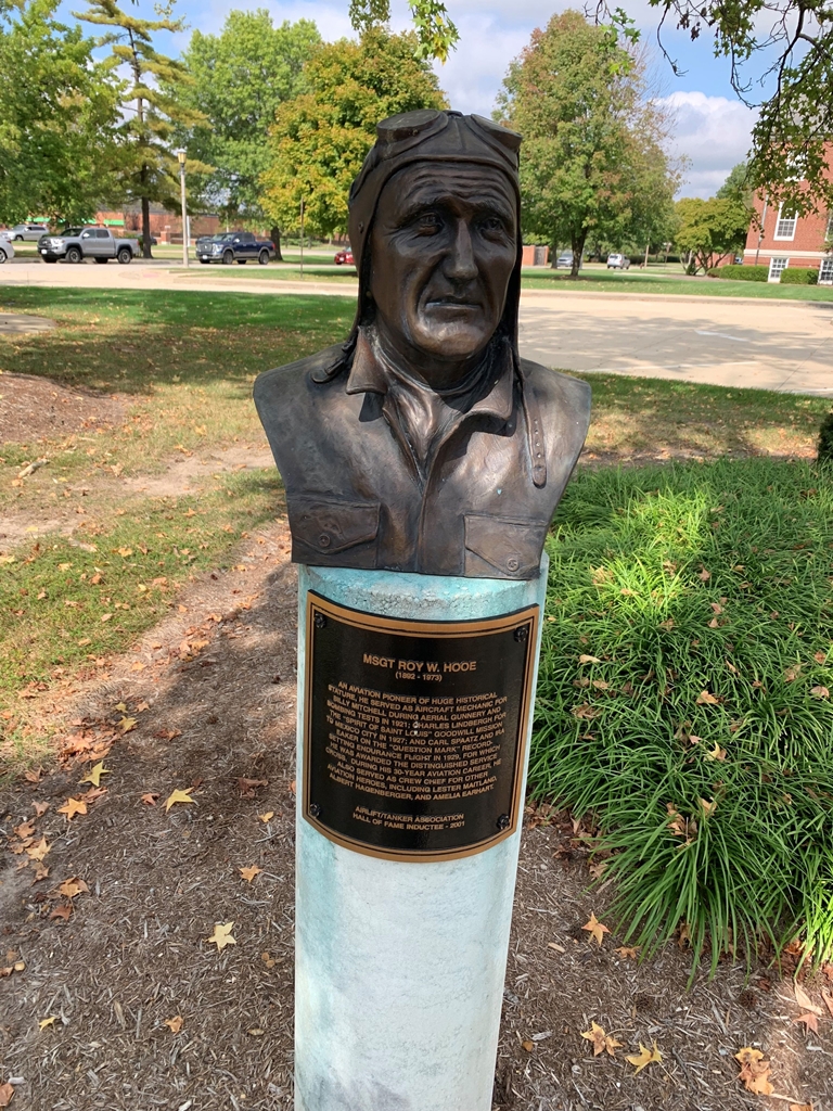 MSGT ROY W. HOOE MEMORIAL BUST