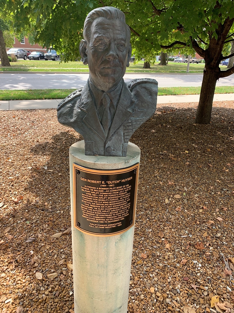 GEN ROBERT E. “DUTCH” HUYSER MEMORIAL BUST