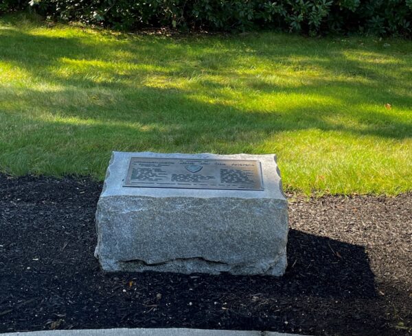 MASSACHUSETTS NATIONAL CEMETERY MASSACHUSETTS WORLD WAR ONE VETERANS MEMORIAL