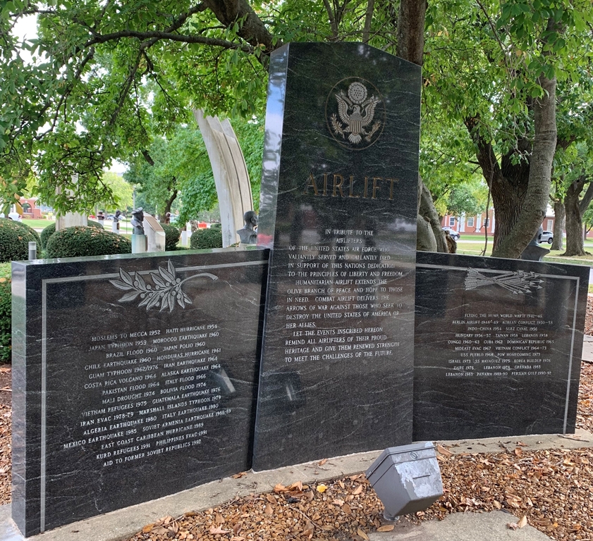AIRLIFT MEMORIAL