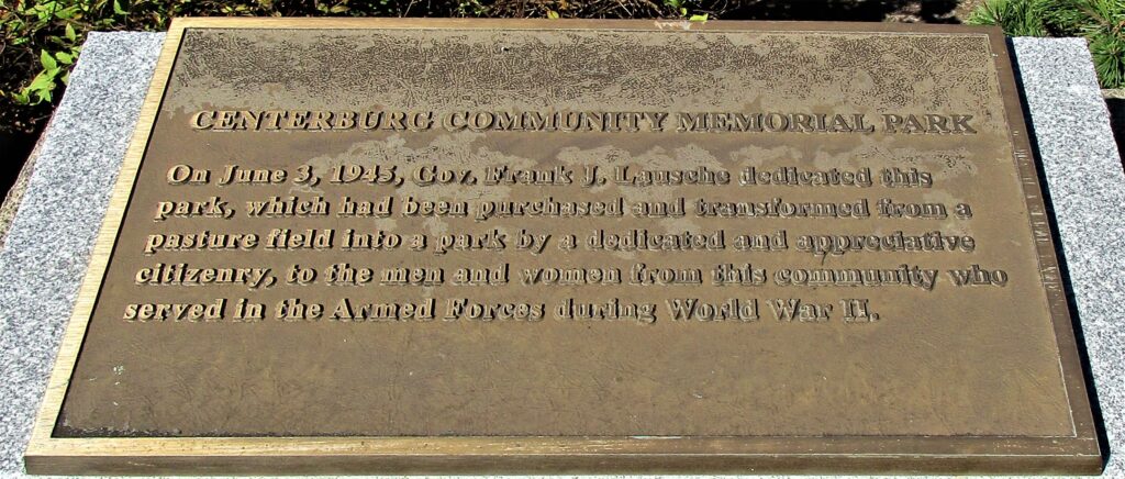 MEMORIAL ROADSIDE PARK AND CENTERBURG COMMUNITY MEMORIAL PARK PLAQUE B
