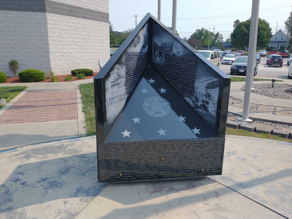 WILLIAMS COUNTY VIETNAM WAR NARRATIVE MEMORIAL STONE G