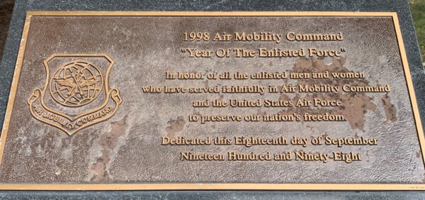1998 AIR MOBILITY COMMAND MEMORIAL PLAQUE