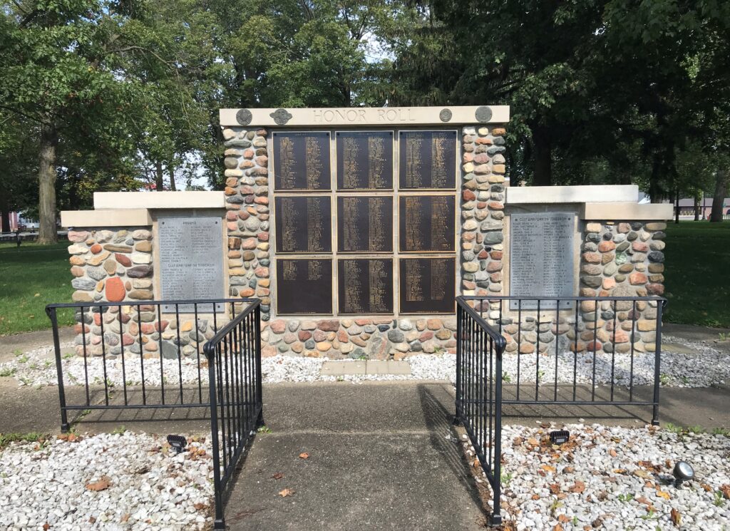 METAMORA HONOR ROLL MEMORIAL