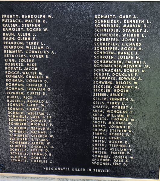 METAMORA HONOR ROLL MEMORIAL PLAQUE Q
