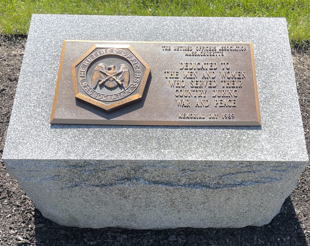 MASSACHUSETTS NATIONAL CEMETERY THE RETIRED OFFICERS ASSOCIATION MEMORIAL