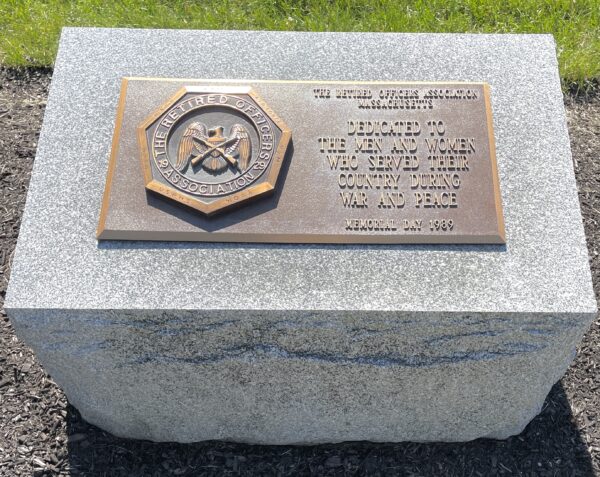 MASSACHUSETTS NATIONAL CEMETERY THE RETIRED OFFICERS ASSOCIATION MEMORIAL